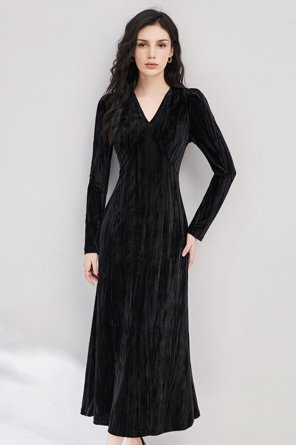 Black Velvet Textured Long Sleeve V-Neck Midi Dress