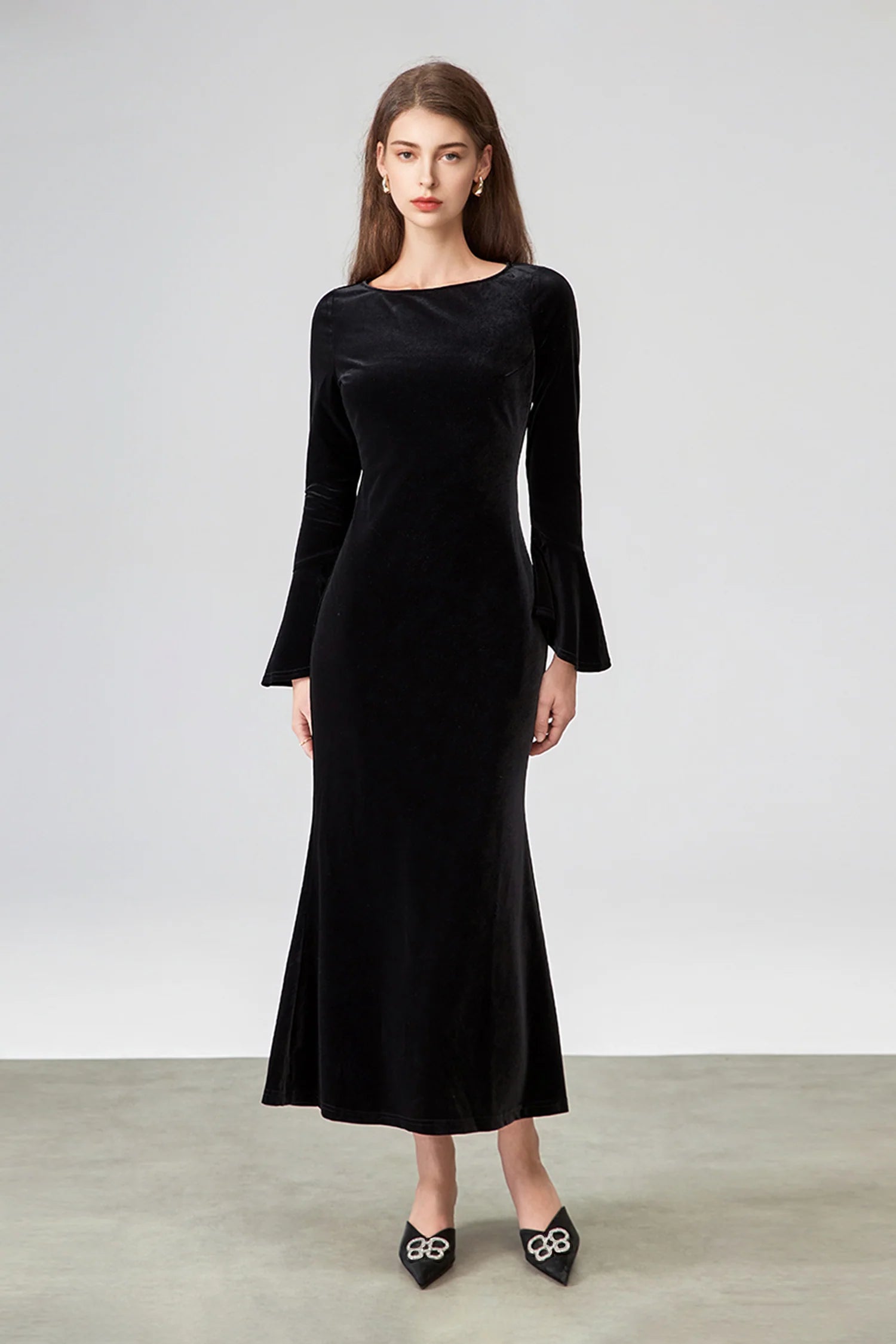 Black Velvet Long Sleeve Crewneck Maxi Dress